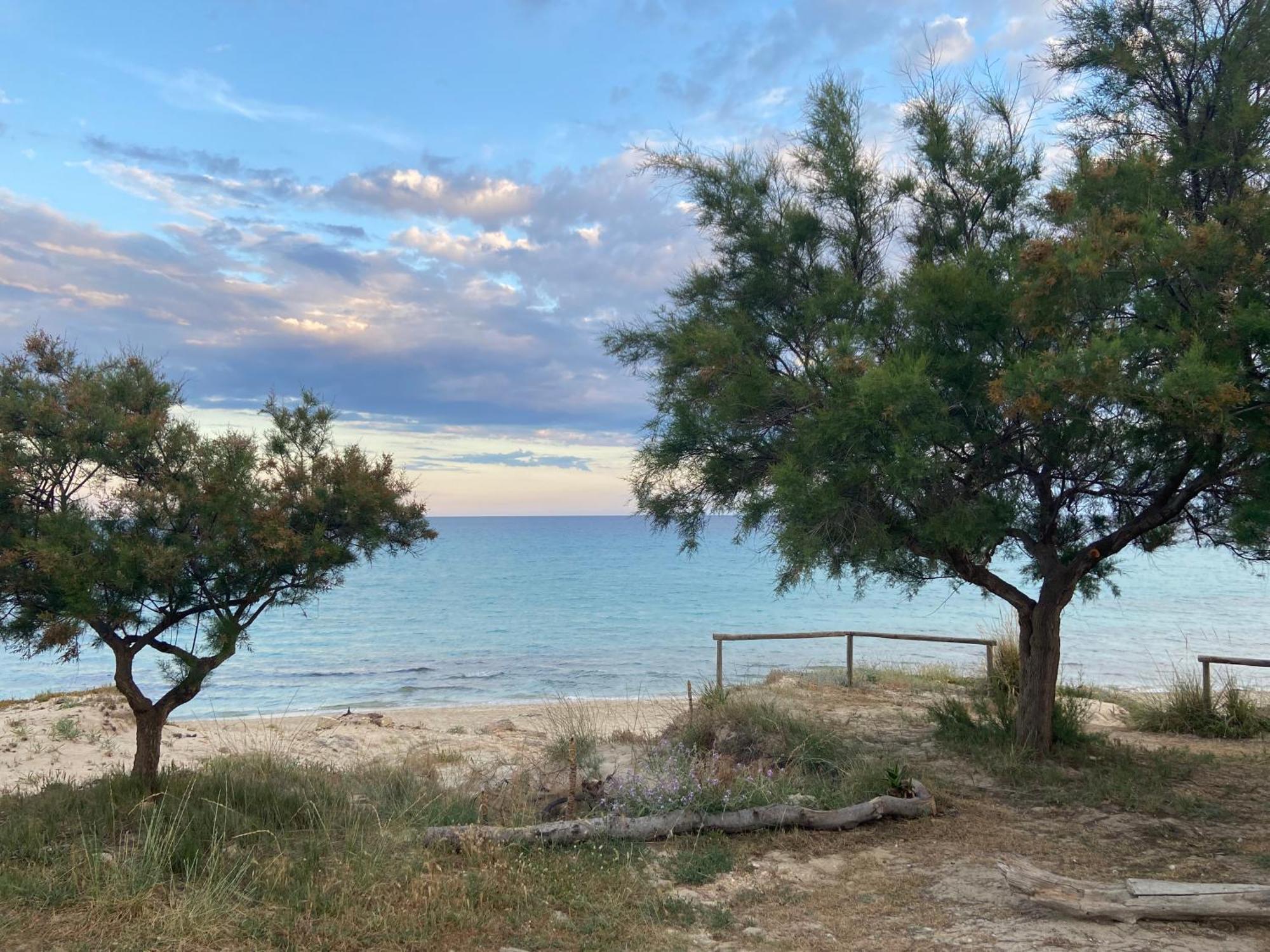 הוילה טאראנטו La Torretta Del Surfista מראה חיצוני תמונה